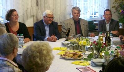 Im Vereinsheim der Kleingartenanlage "Lang Gurke" in Adlershof